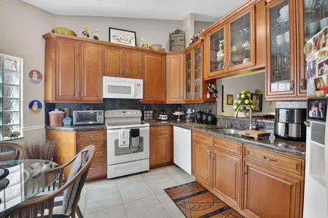 6129 Petunia Road Delray Beach FL 33484
