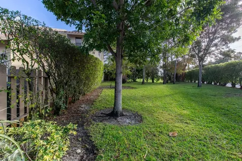 1989 Canterbury Circle Wellington FL 33414