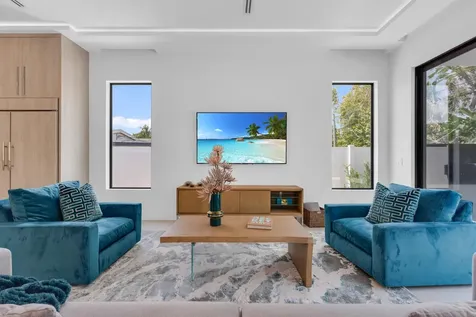 235 Ne 11th Street Delray Beach FL 33444