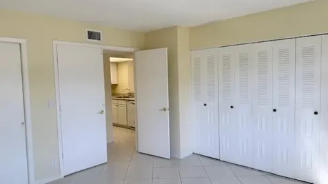 1526 SE Royal Green Port Saint Lucie FL 34952