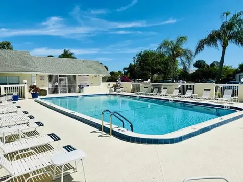 1526 SE Royal Green Port Saint Lucie FL 34952