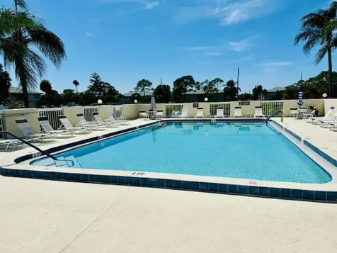 1526 SE Royal Green Port Saint Lucie FL 34952