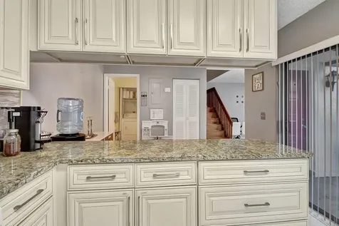 7558 Courtyard Run Boca Raton FL 33433