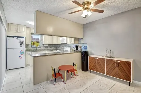 7558 Courtyard Run Boca Raton FL 33433