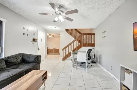 7558 Courtyard Run Boca Raton FL 33433