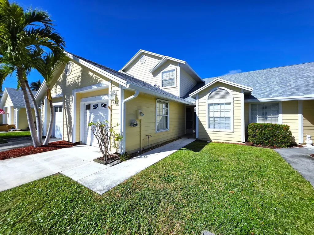 546 9th Place Vero Beach FL 32960