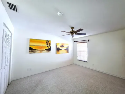 546 9th Place Vero Beach FL 32960