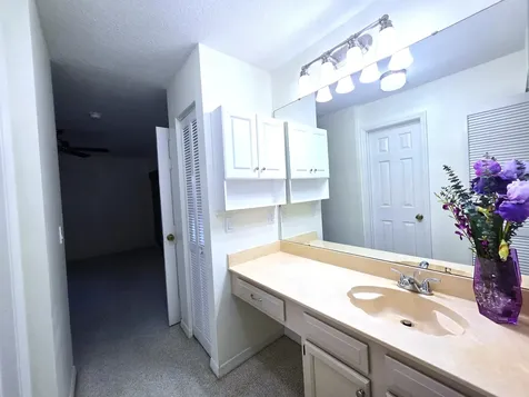546 9th Place Vero Beach FL 32960