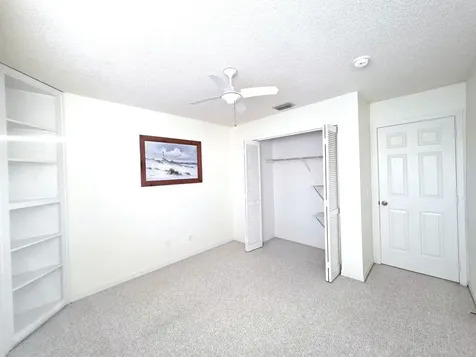 546 9th Place Vero Beach FL 32960