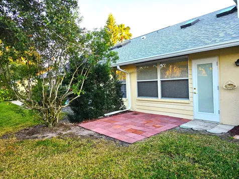 546 9th Place Vero Beach FL 32960