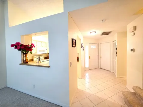 546 9th Place Vero Beach FL 32960