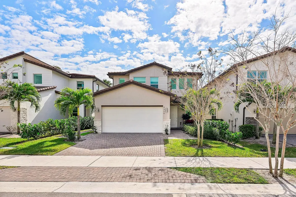 4310 Buttonwood Drive Delray Beach FL 33445