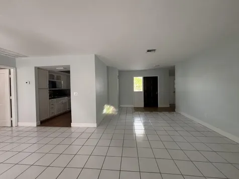 1160 SE 12th Street Stuart FL 34996
