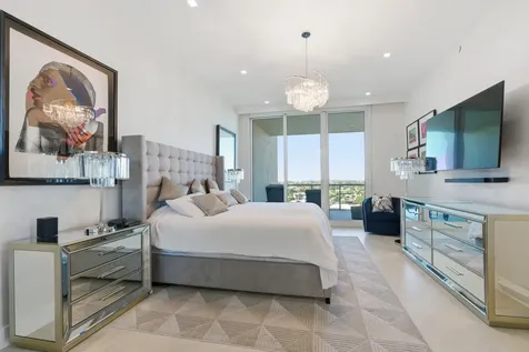 1063 Hillsboro Mile Hillsboro Beach FL 33062