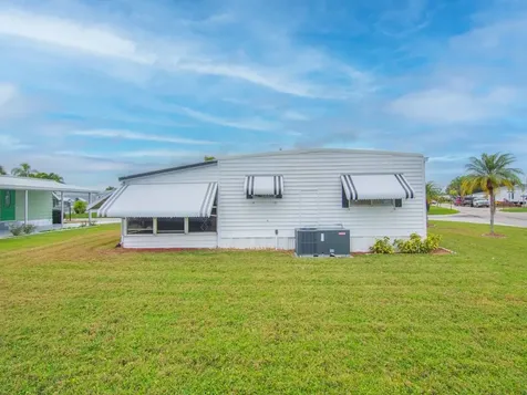 258 Ne Cameo Way Jensen Beach FL 34957
