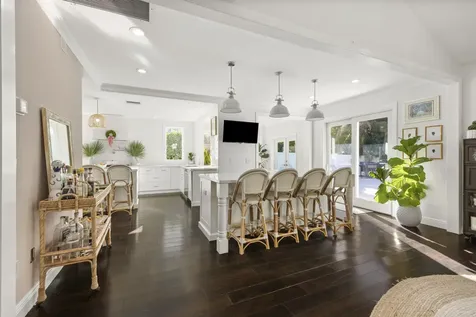 9806 Se Landing Place Tequesta FL 33469