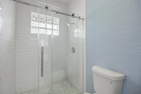 9806 Se Landing Place Tequesta FL 33469