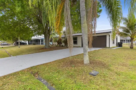 762 Ne Lanfair Street Port Saint Lucie FL 34983
