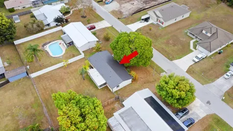 762 Ne Lanfair Street Port Saint Lucie FL 34983