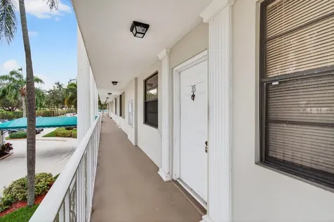 6049 Balboa Circle Boca Raton FL 33433