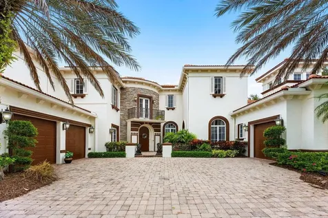 126 Se Mira Lavella Port Saint Lucie FL 34987