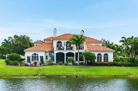 126 Se Mira Lavella Port Saint Lucie FL 34987