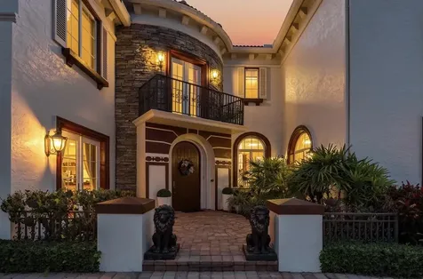 126 Se Mira Lavella Port Saint Lucie FL 34987