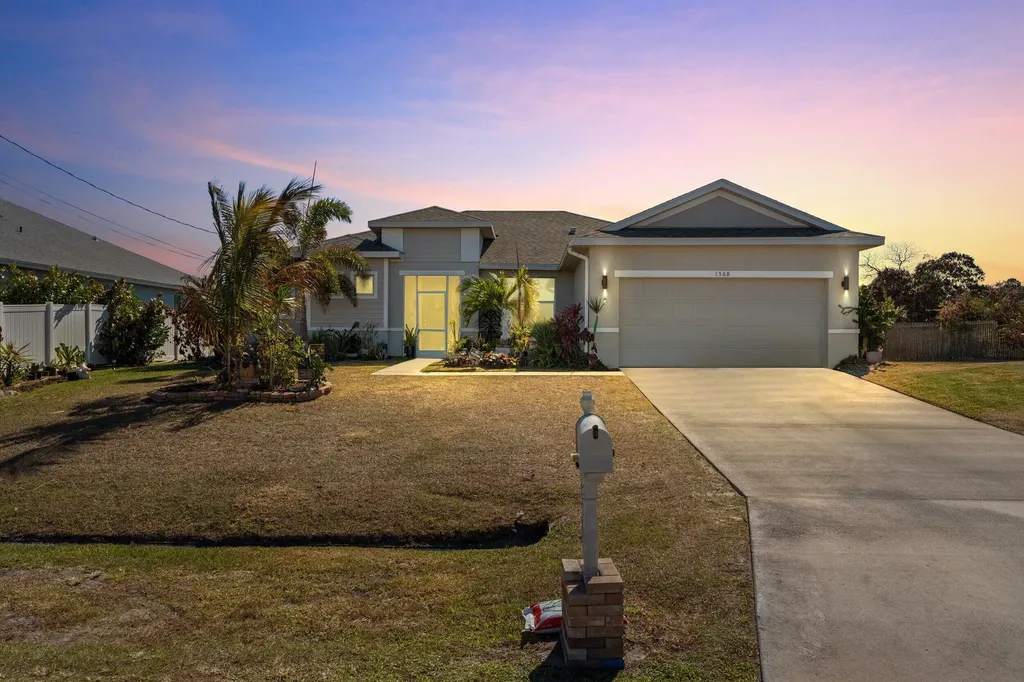 1568 Sw Abacus Avenue Port Saint Lucie FL 34953