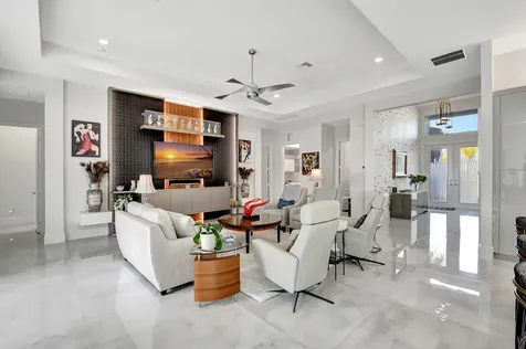9828 Pecorino Isle Boynton Beach FL 33473
