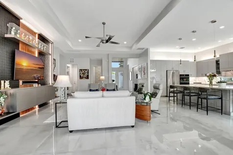 9828 Pecorino Isle Boynton Beach FL 33473