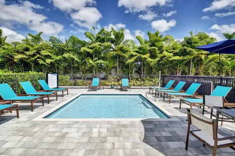9828 Pecorino Isle Boynton Beach FL 33473