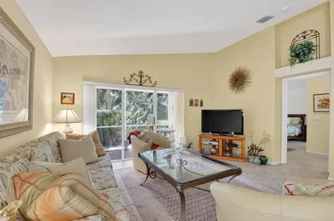 11563 Colonnade Drive Boynton Beach FL 33437