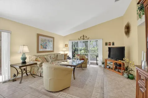 11563 Colonnade Drive Boynton Beach FL 33437