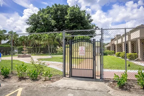 711 Lori Drive Palm Springs FL 33461