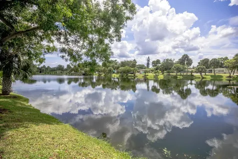 711 Lori Drive Palm Springs FL 33461