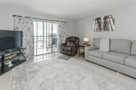 711 Lori Drive Palm Springs FL 33461
