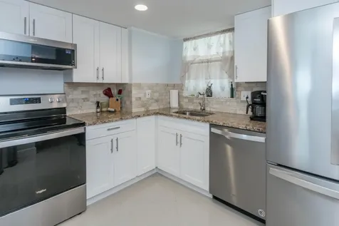 711 Lori Drive Palm Springs FL 33461