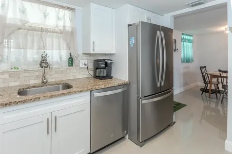 711 Lori Drive Palm Springs FL 33461