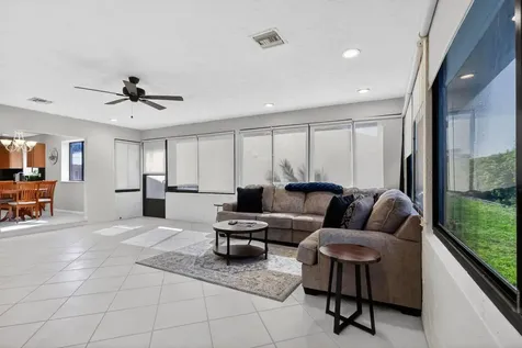 870 Nw 32nd Avenue Delray Beach FL 33445