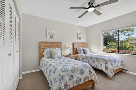 870 Nw 32nd Avenue Delray Beach FL 33445