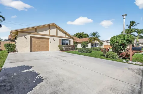 870 Nw 32nd Avenue Delray Beach FL 33445