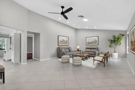 870 Nw 32nd Avenue Delray Beach FL 33445