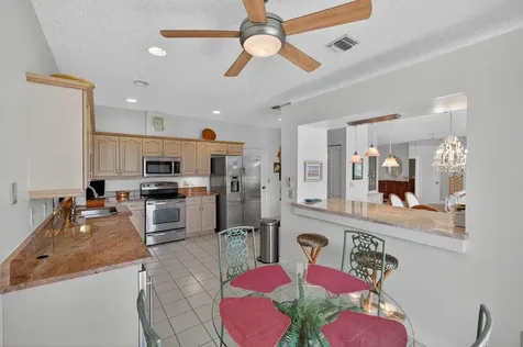 117 Legendary Circle Palm Beach Gardens FL 33418