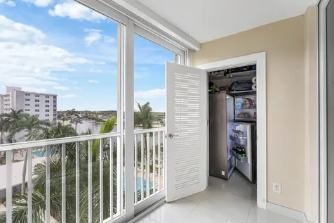3212 S Ocean Boulevard Highland Beach FL 33487