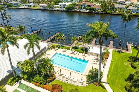 3212 S Ocean Boulevard Highland Beach FL 33487