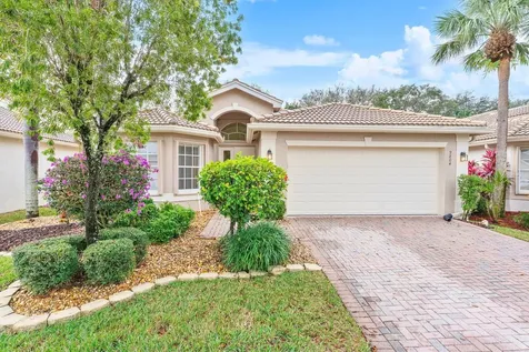 9804 Tallyrand Drive Lake Worth FL 33467