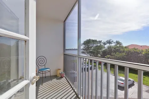 1516 S Lakeside Drive Lake Worth Beach FL 33460