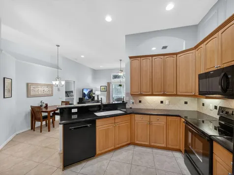 8388 Sw Masthead Drive Stuart FL 34997