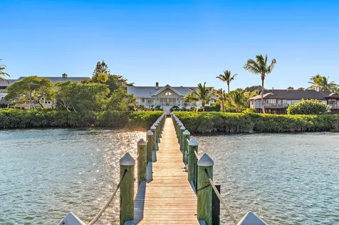 116 S Sewalls Point Road Sewalls Point FL 34996