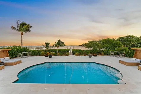 116 S Sewalls Point Road Sewalls Point FL 34996